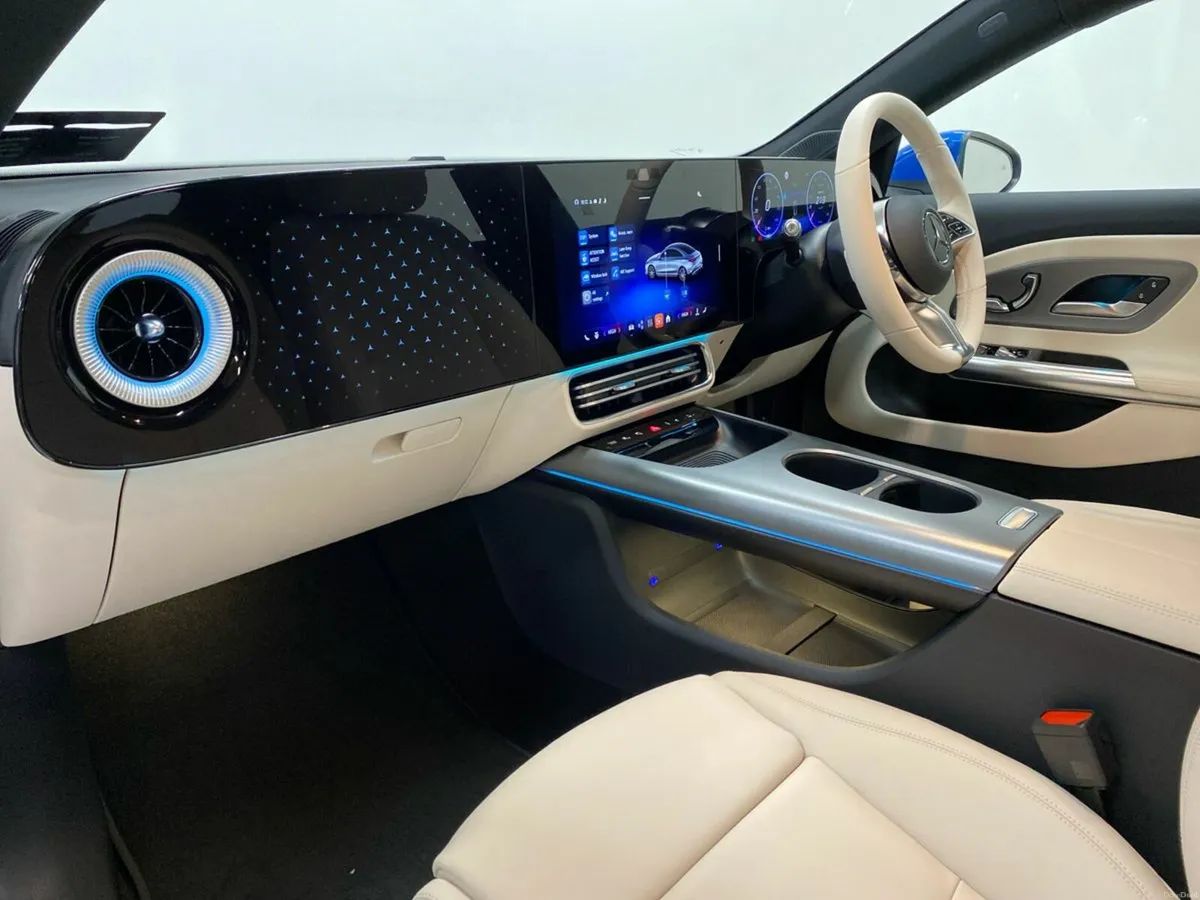 Mercedes-Benz CLA New CLA 200 with EQ Technology - Image 6
