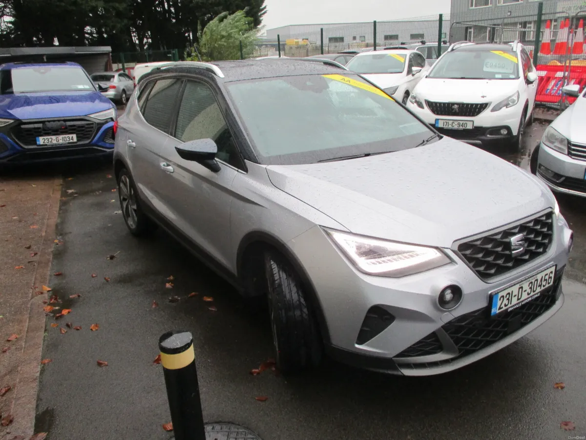 SEAT Arona 1.0TSI   FR+  2023 - Image 3