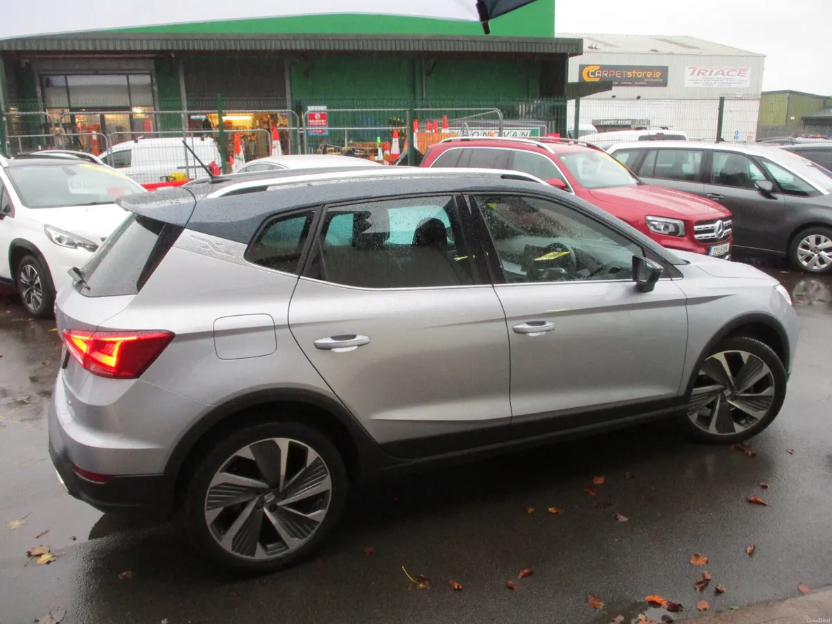 SEAT Arona 1.0TSI   FR+  2023 - Image 4