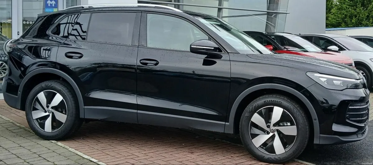 Volkswagen Tiguan Edition 75 2.0 TDI 150HP DSG **R - Image 2