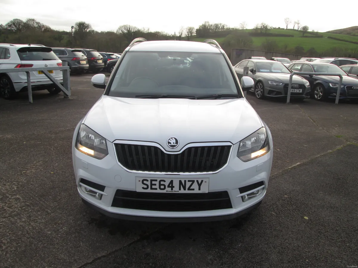 2015  SKODA  YETI   AUTOMATIC  2.0  BLACK  EDITION - Image 3