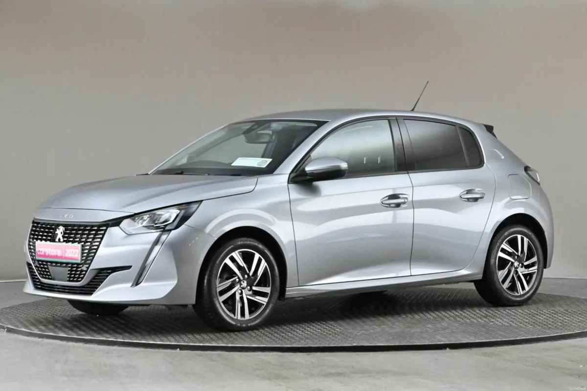 Peugeot 208 1.2 ALLURE PACK 6SPD 100BHP - Image 4