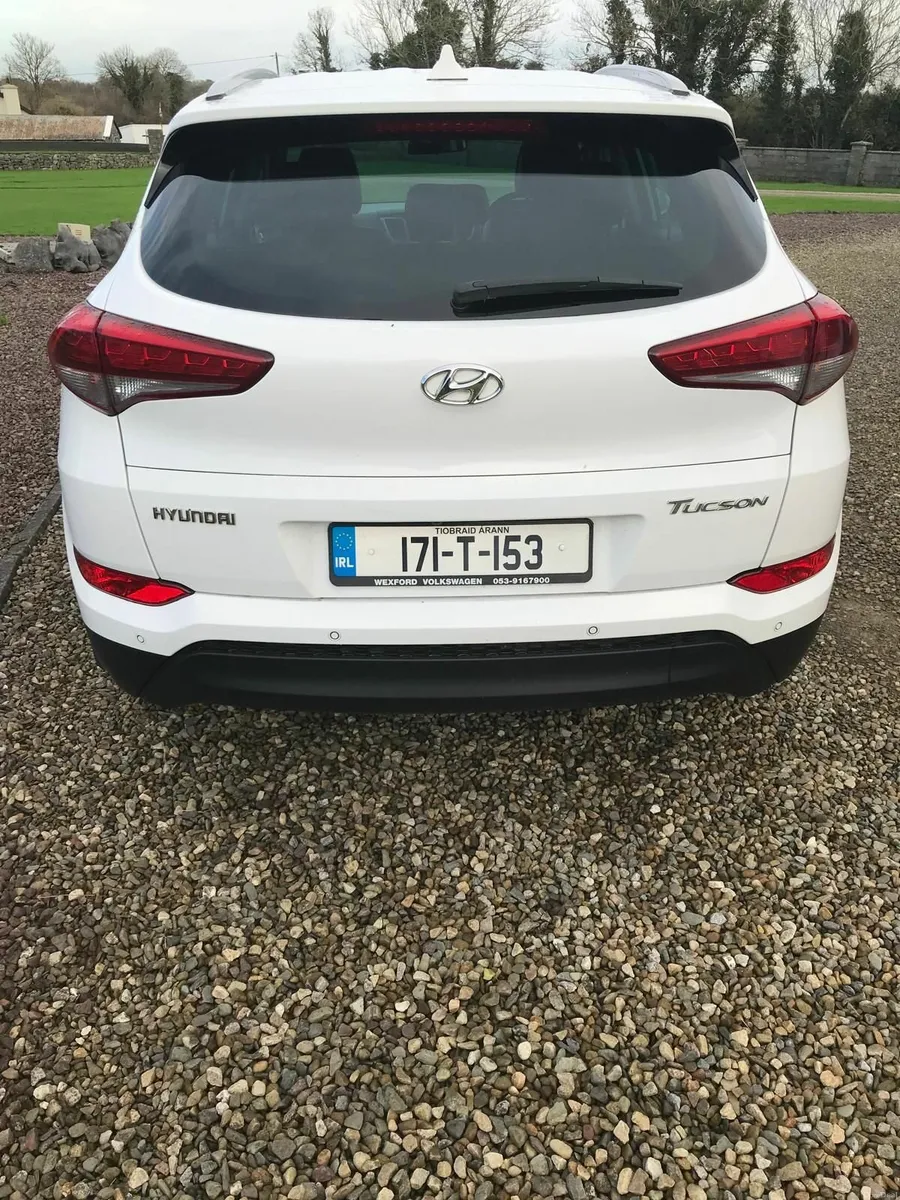 Hyundai Tucson Executive  2017 - Image 2