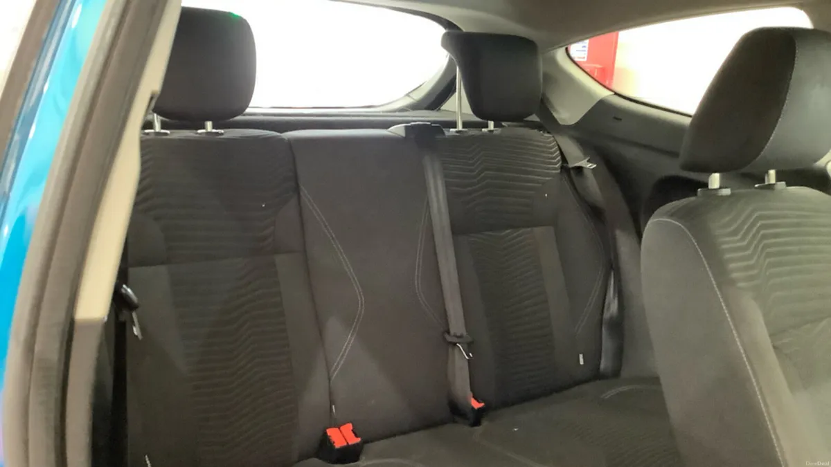 2013 Ford Fiesta 1.0 Petrol ZETEC - Image 4