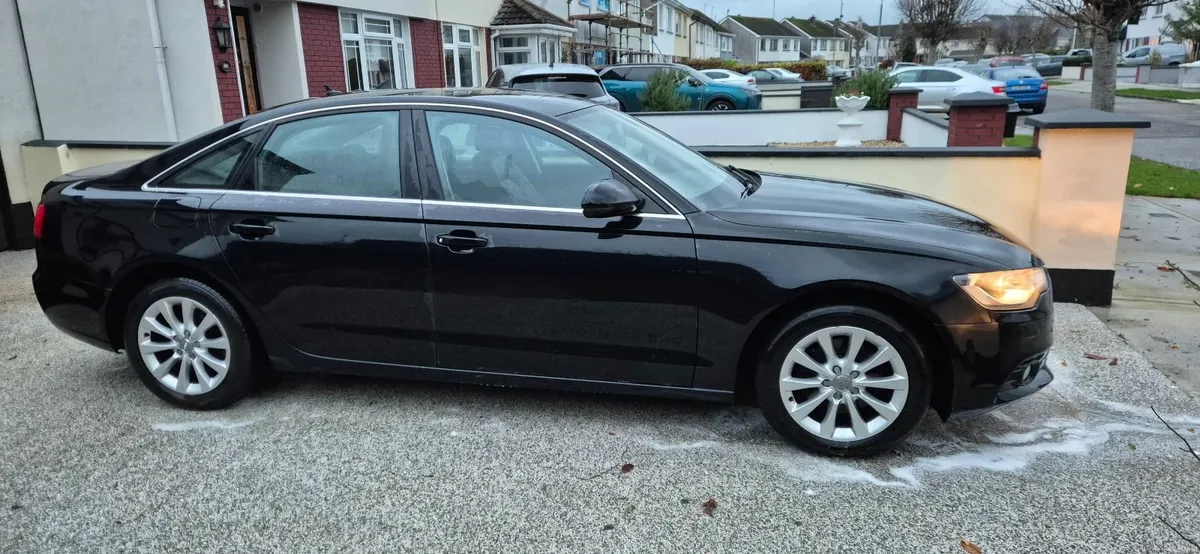 Audi A6 2011 - Image 1