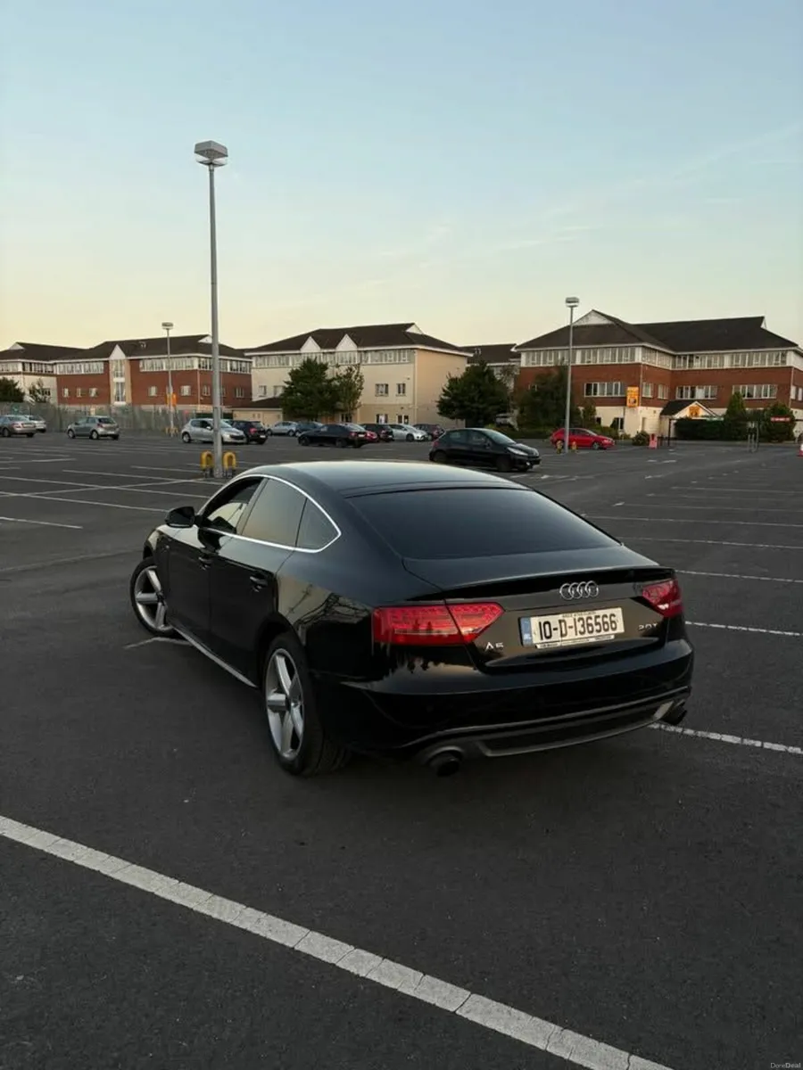 Audi A5-2010-S-Line-2.0 TFSI turbo–Sportback - Image 2