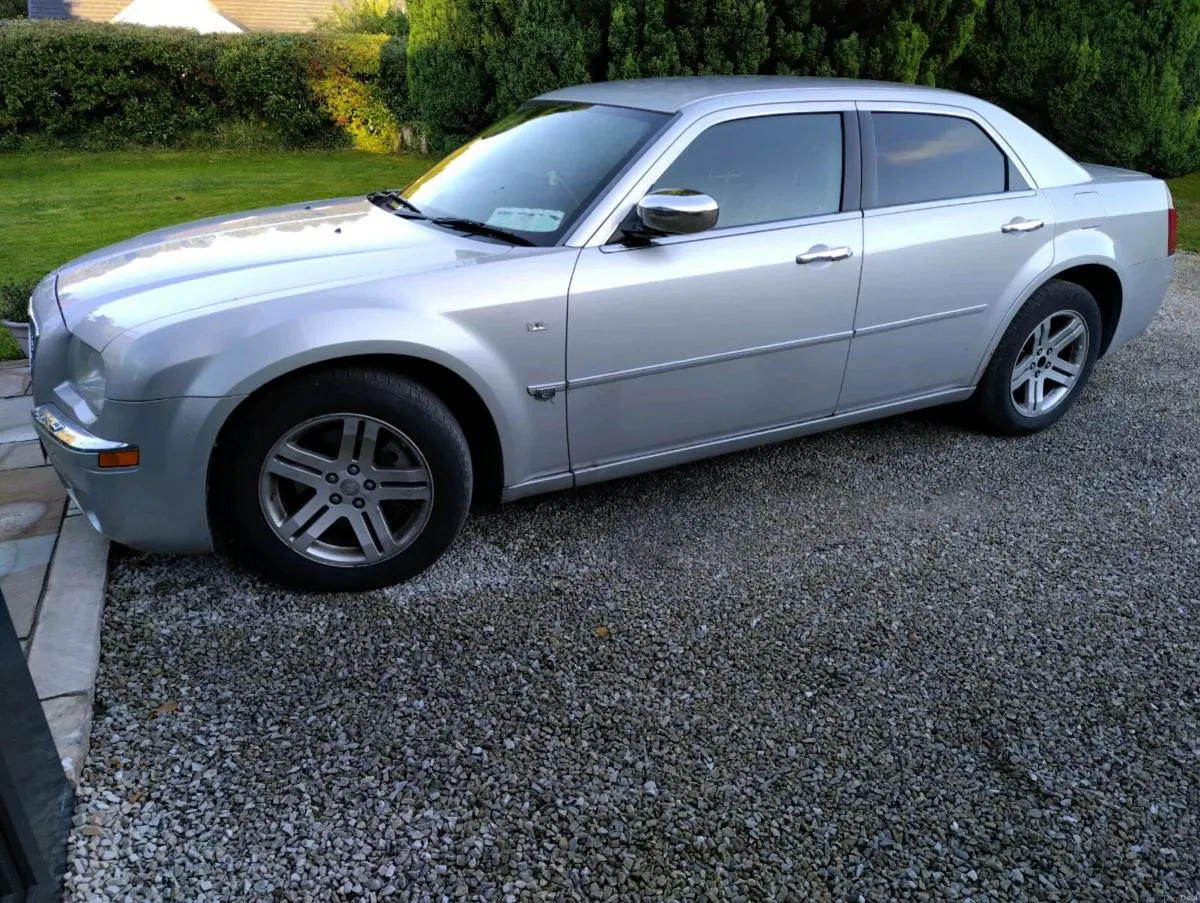 Chrysler 300c - Image 3