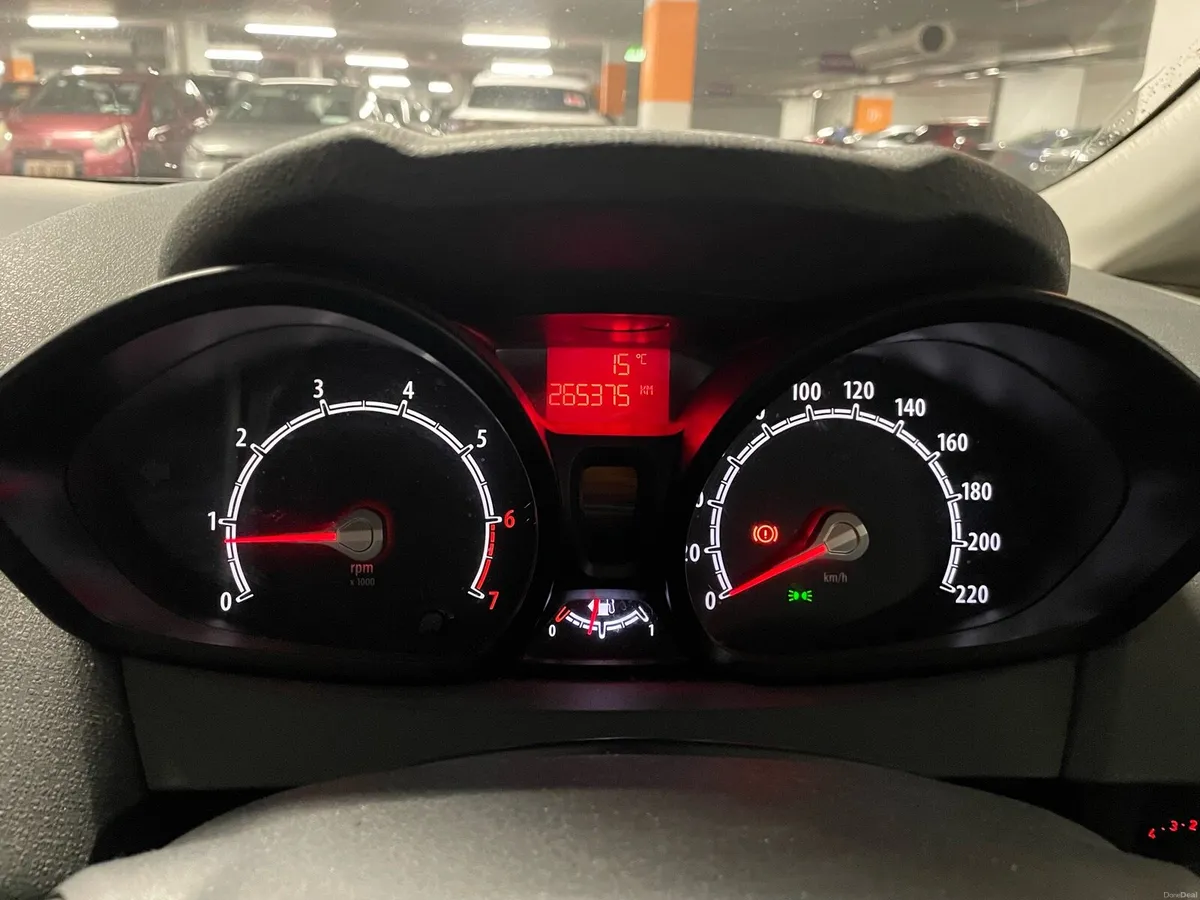 Ford Fiesta 1.2 petrol. New NCT 09/26 - Image 4