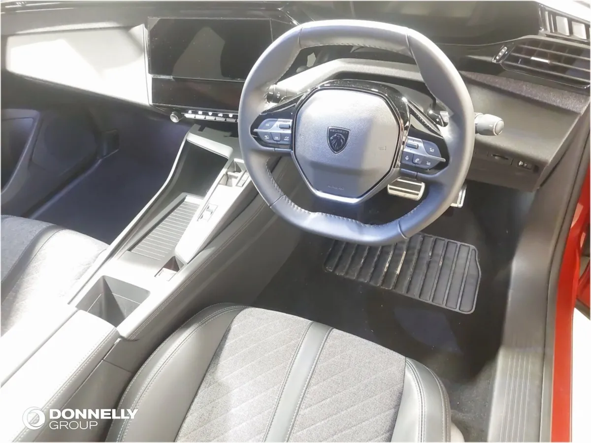 Peugeot 408 Fastback Allure - Image 4