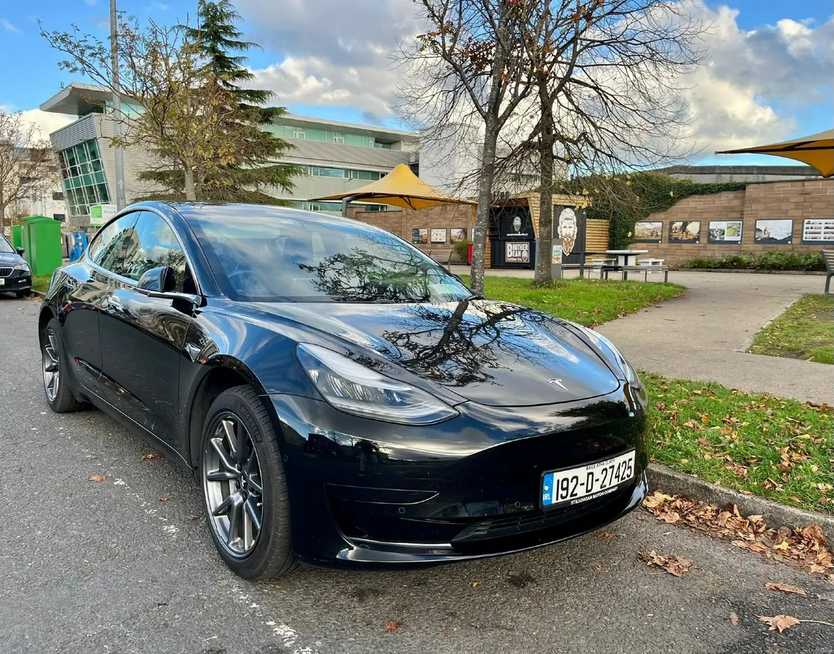 Tesla Model 3 2019 - Image 4