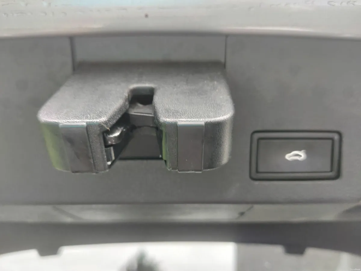 Volkswagen Arteon 2022 - Image 4