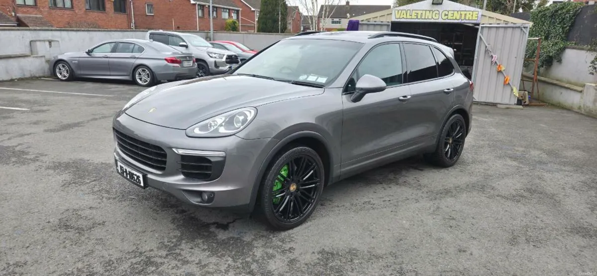 Porsche Cayenne S 2015 Sale/Swap - Image 3