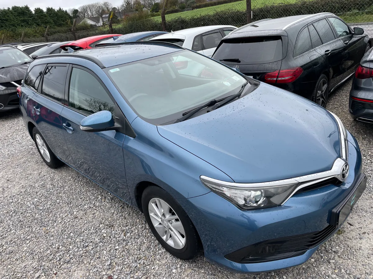 Toyota Auris 1.4 D4d - Image 5