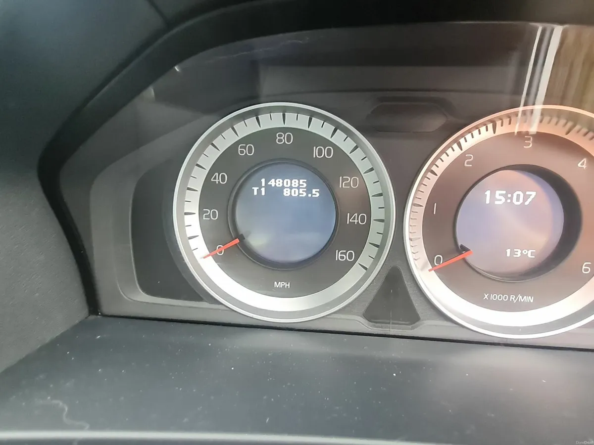 Volvo V60 2012 - Image 4