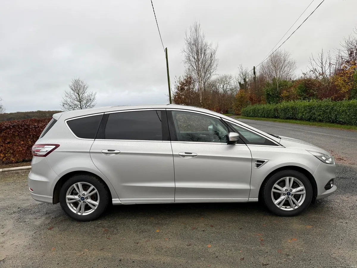 Ford Smax 2017 titanium 7 seater - Image 3