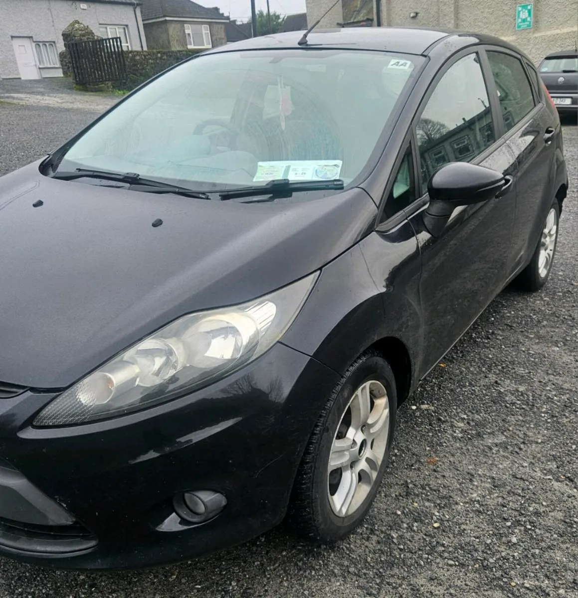 10 FIESTA DIESEL. READ ADD DETAILS. - Image 3