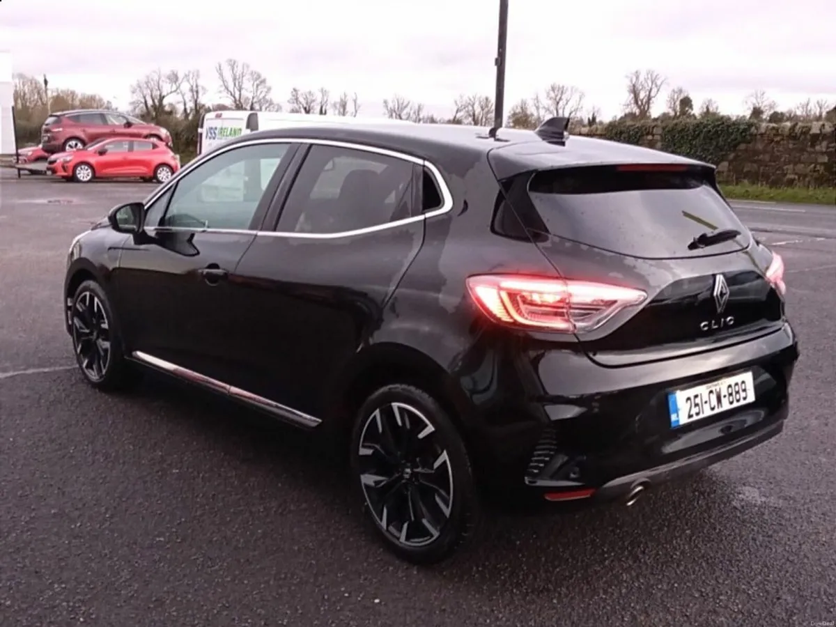 Renault Clio TCe 90 DFull Techno - Image 2