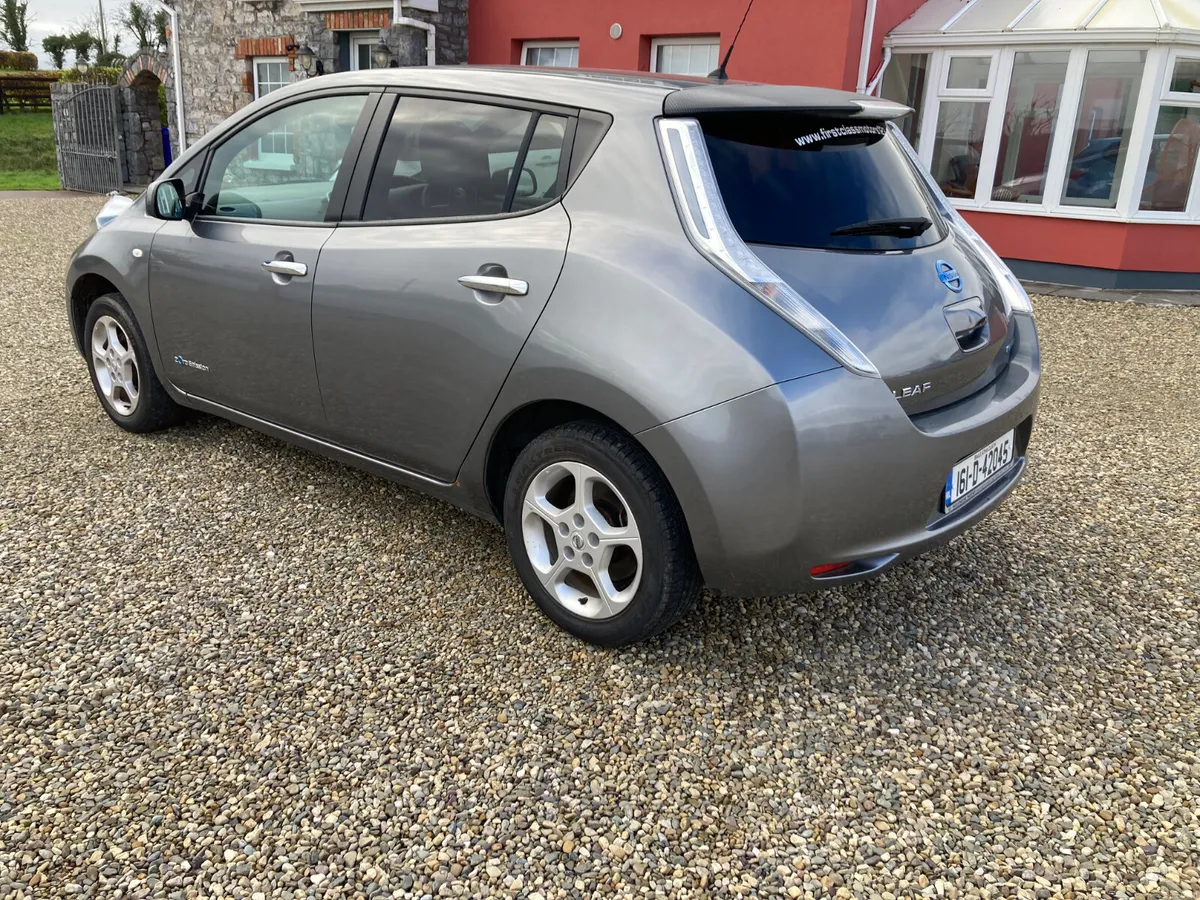 Nissan Leaf 2016 electric - Image 3