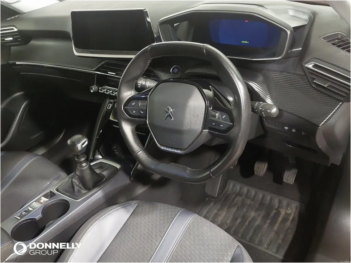 Peugeot 2008 Estate Allure - Image 4