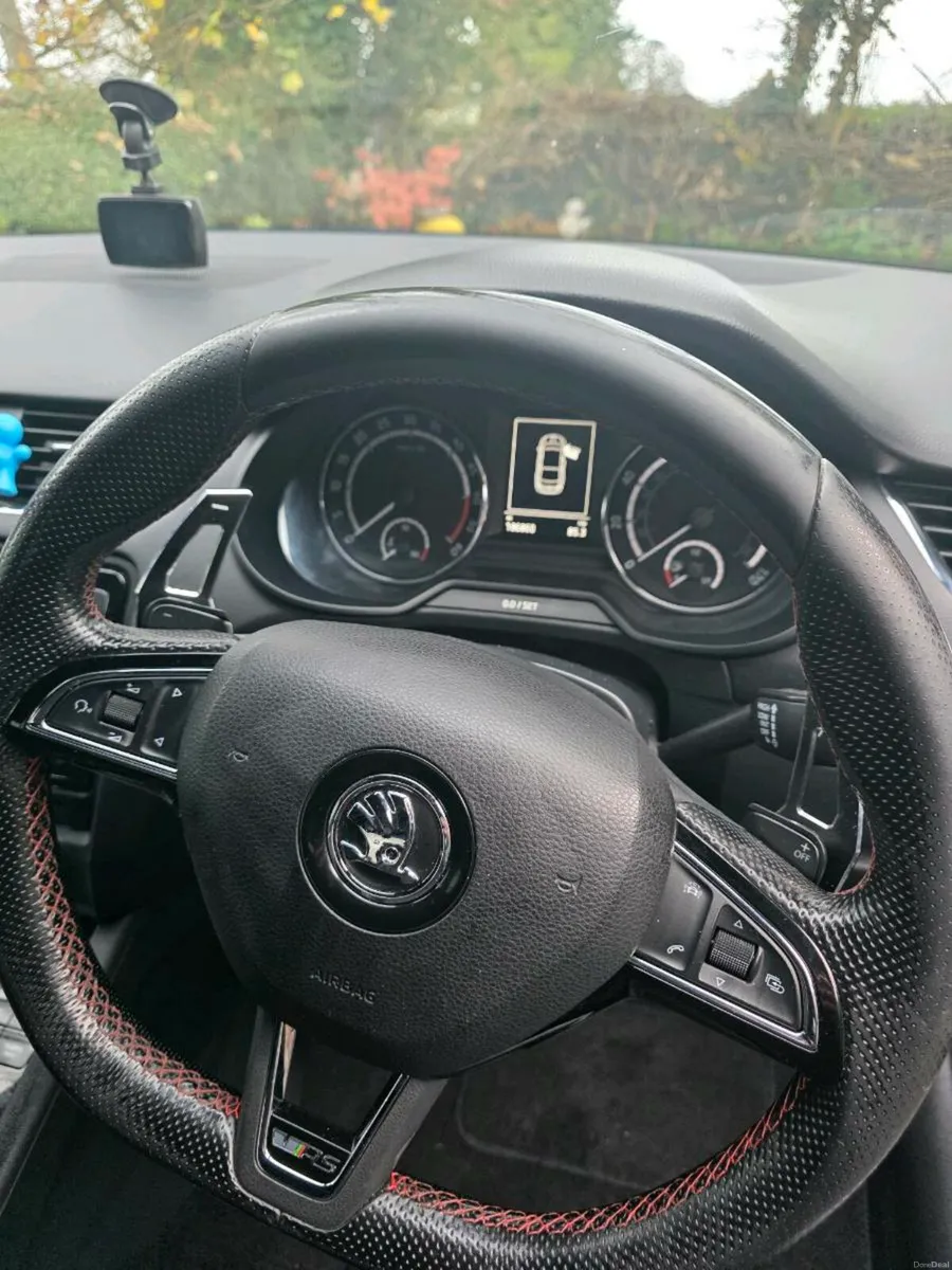 Skoda octavia vrs dsg ( best offer need gone ) - Image 4