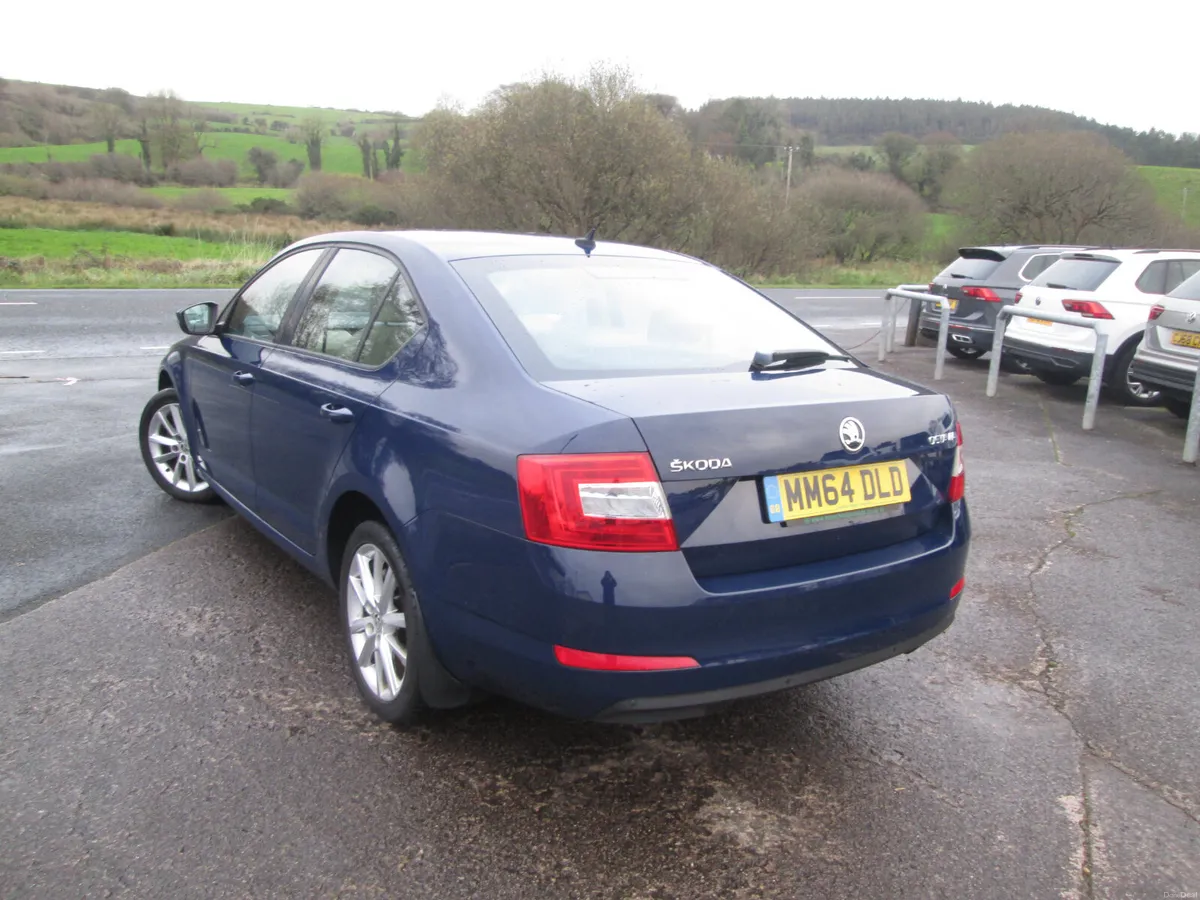 2015  SKODA  OCTAVIA  1.6  TDI  CR  ELEGANCE  5DR - Image 5