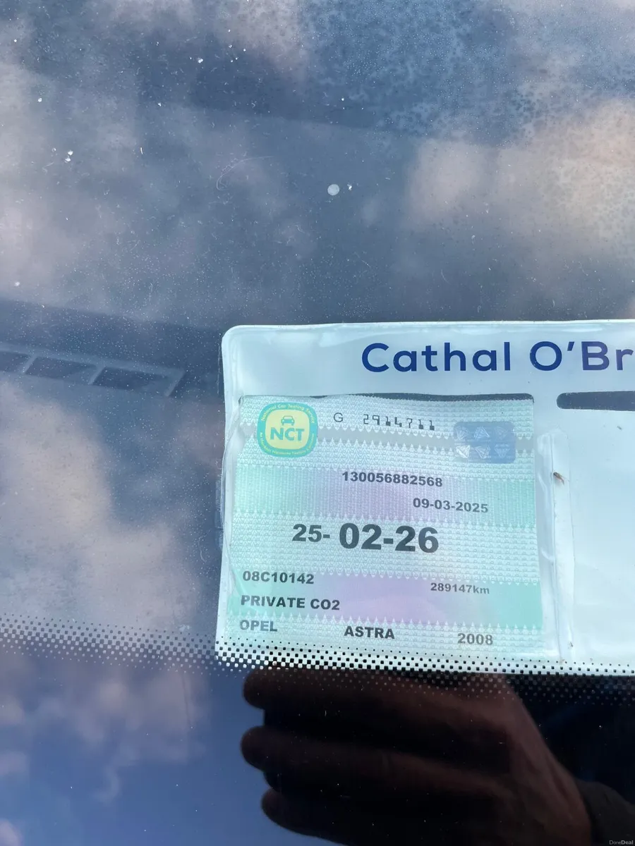 Opel Astra 2008 - Image 2