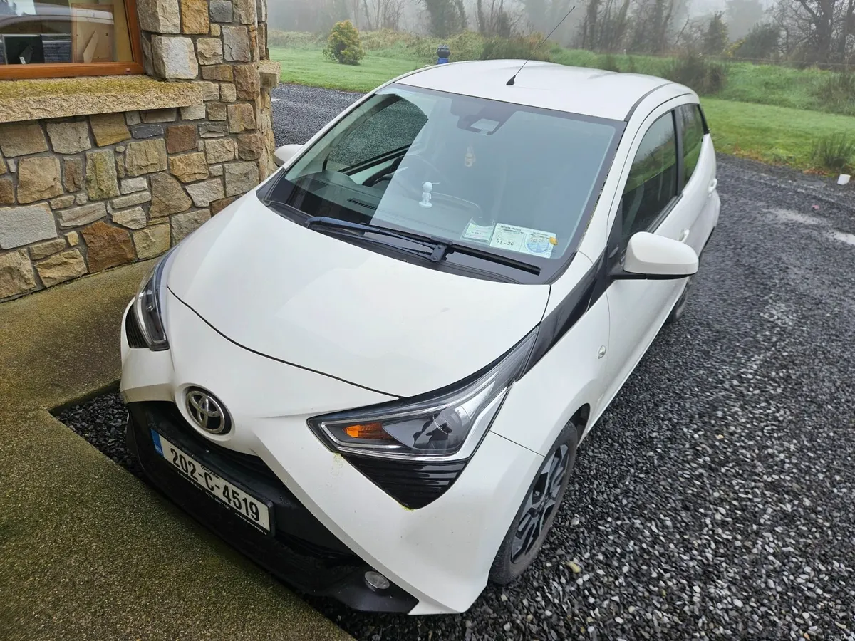 Toyota Aygo 2020 ONLY 9,000 MILEAGE - Image 3