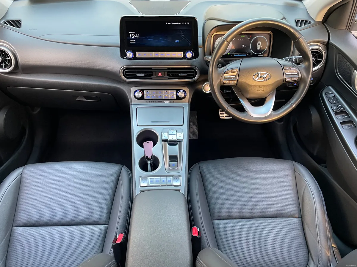 SOH 94.6% HYUNDAI KONA 64KWH PREMIUM SE - FSH - Image 4