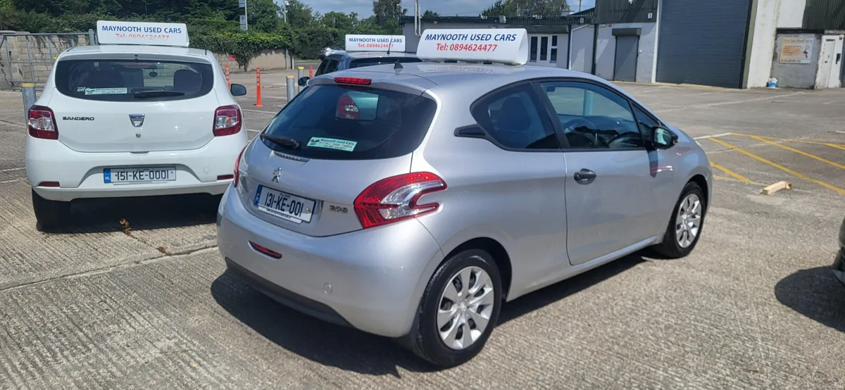 2013 Peugeot 208 1.2 Low miles , new nct - Image 4