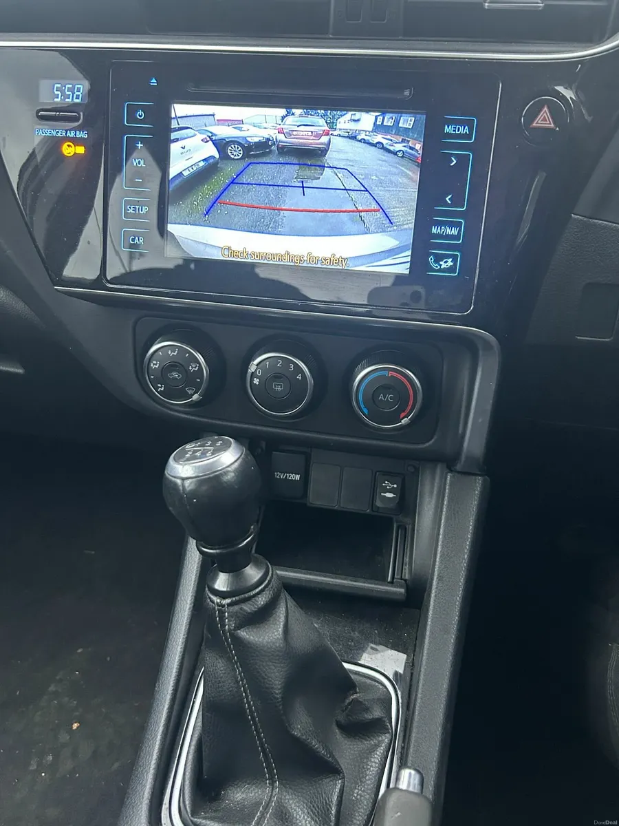 Toyota Corolla 2017 1.4D4D NCT01/27 - Image 2
