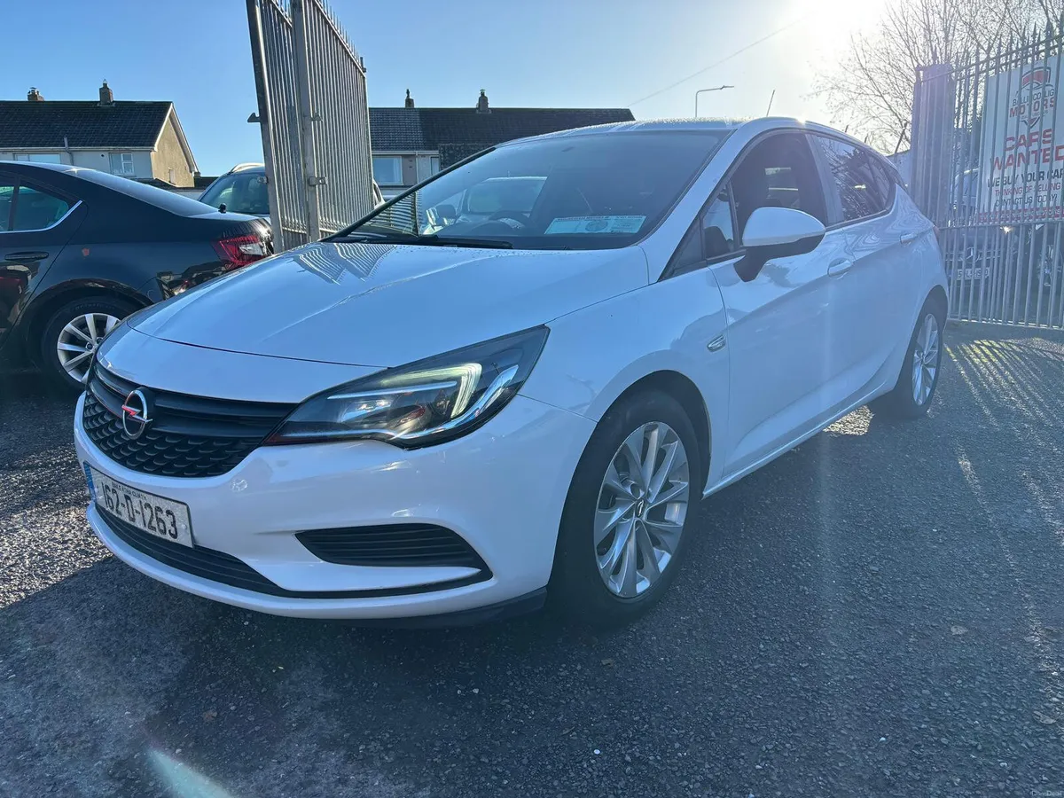 Opel Astra 2016  1.4  petrol  finance available - Image 3