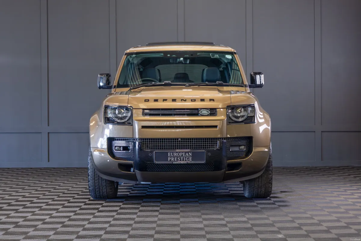 2023 Land Rover Defender 110 P400e XS Edition - Image 2