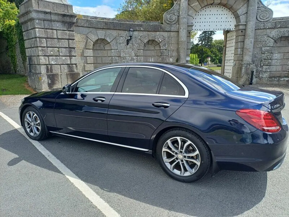 Mercedes-Benz C250d Sport Premium package - Image 4