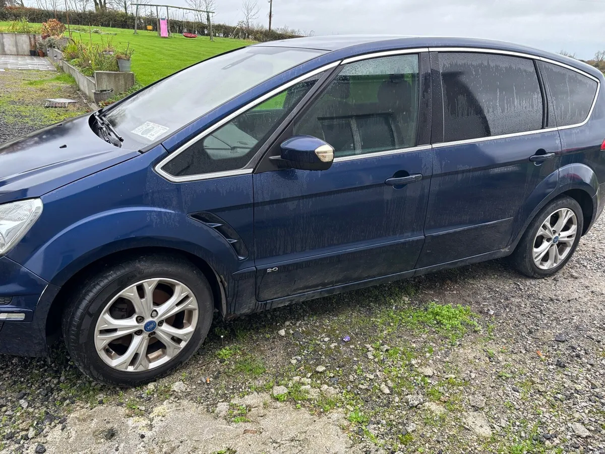 Ford S-Max Titanium - Image 2