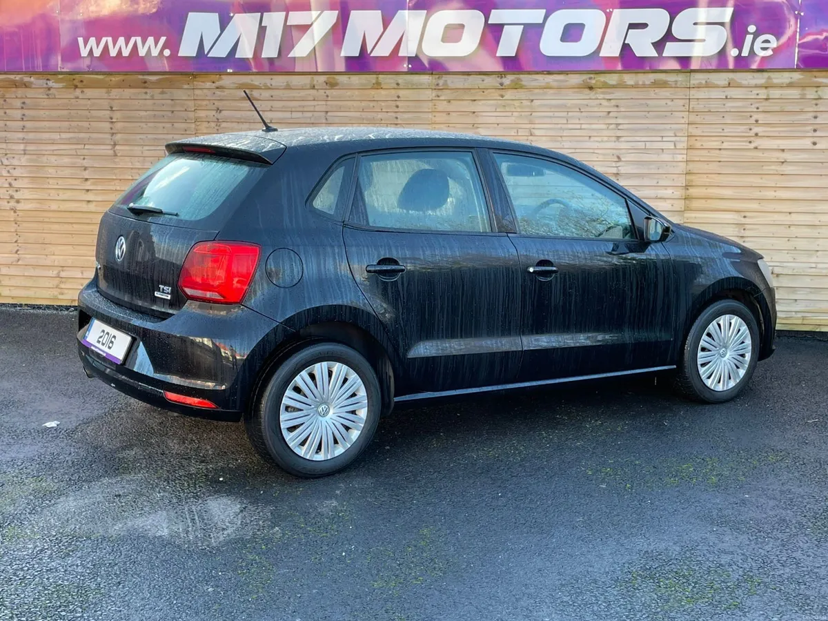 VOLKSWAGEN POLO TSI TRENDLINE - Image 5