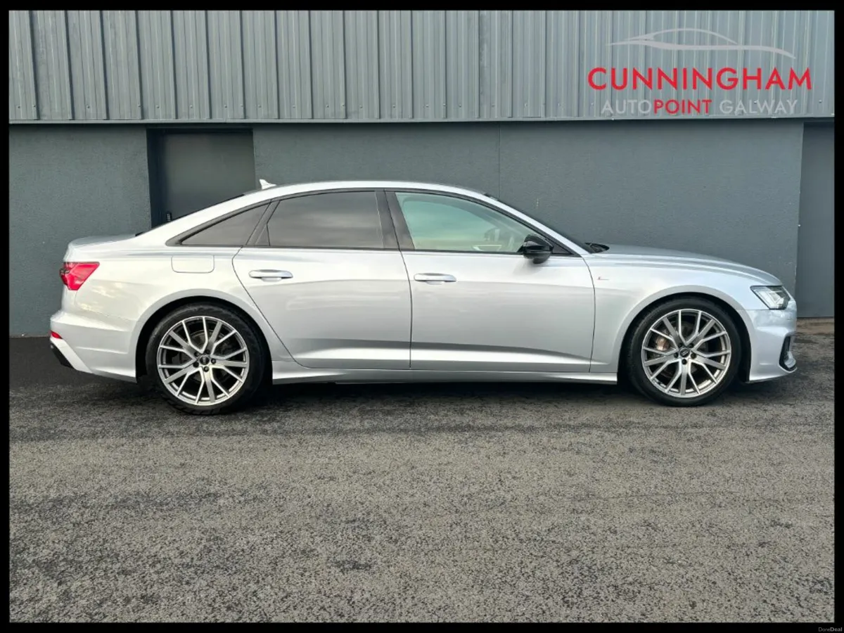 Audi A6 40 TDi S-Line Black Edition Auto - Image 3