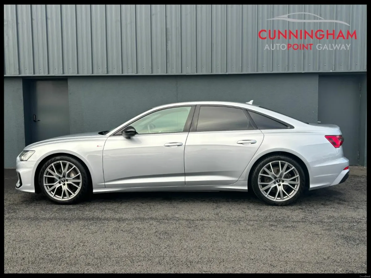Audi A6 40 TDi S-Line Black Edition Auto - Image 4