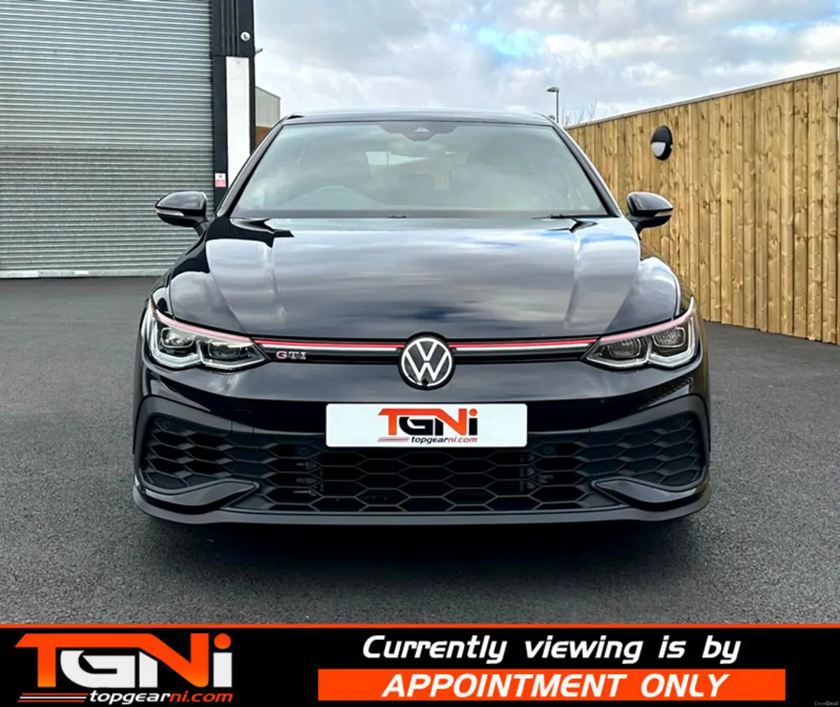 Nov 2021 Volkswagen Golf 2.0 TSI 300 GTI Clubsport - Image 3