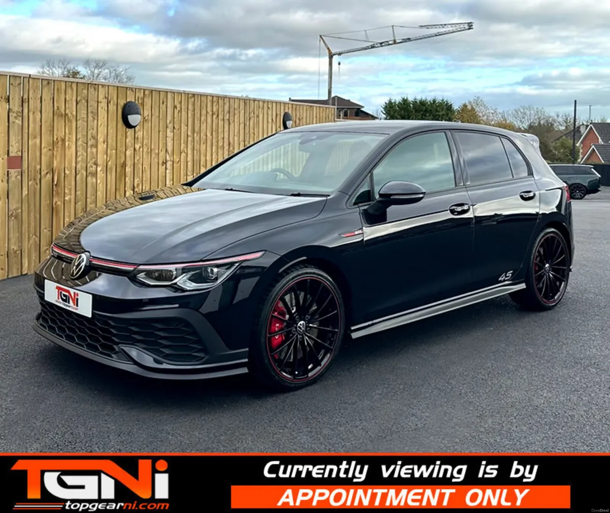 Nov 2021 Volkswagen Golf 2.0 TSI 300 GTI Clubsport - Image 4