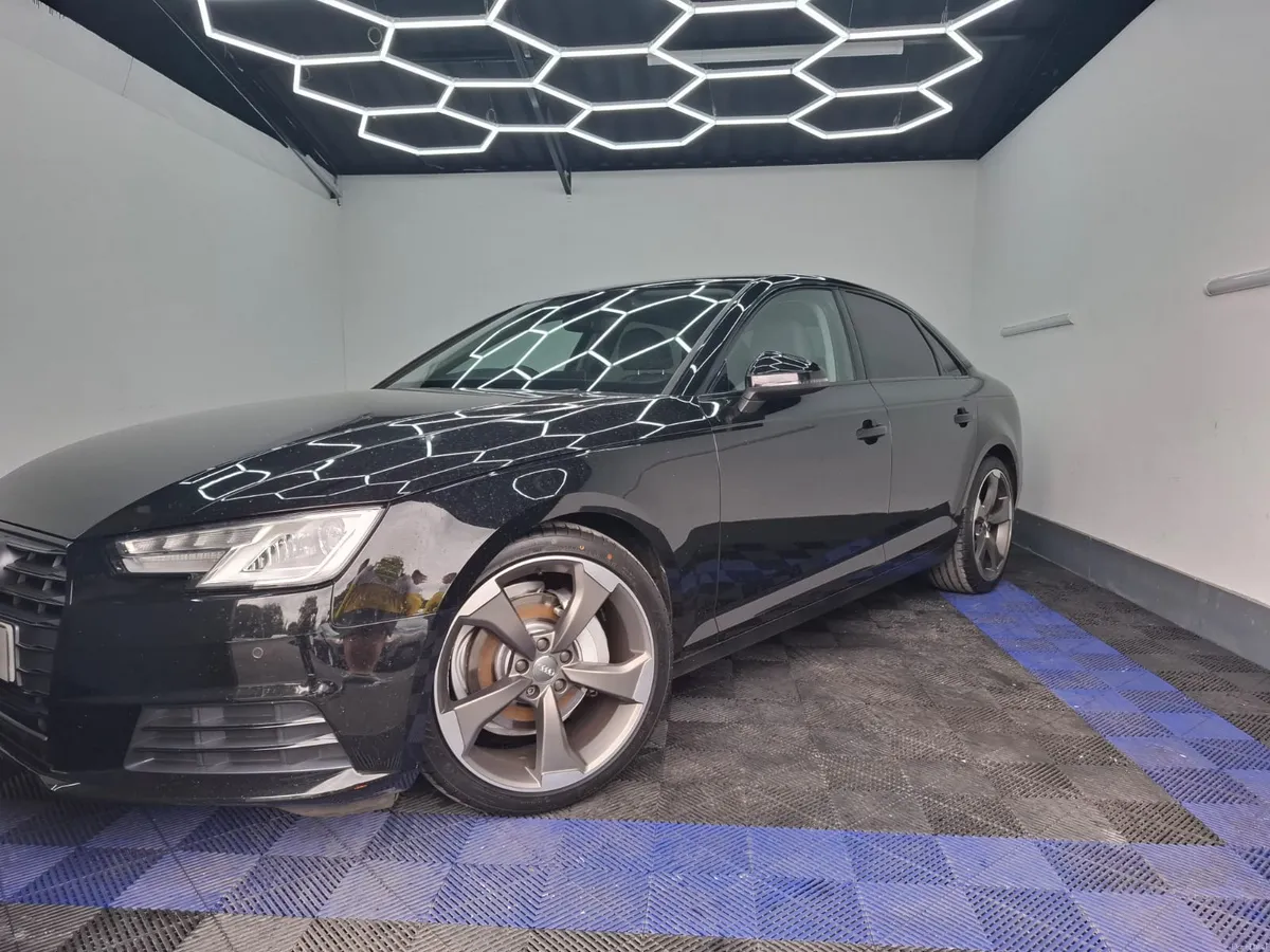 2017 AUDI A4 2.0 TDi SPORT - Image 4