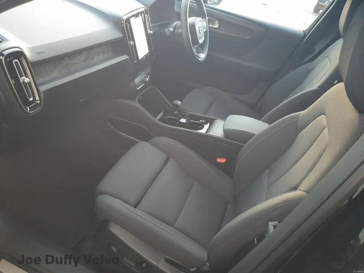 Volvo C40 Recharge BEV 231hp Ultimate only 26000KM - Image 5