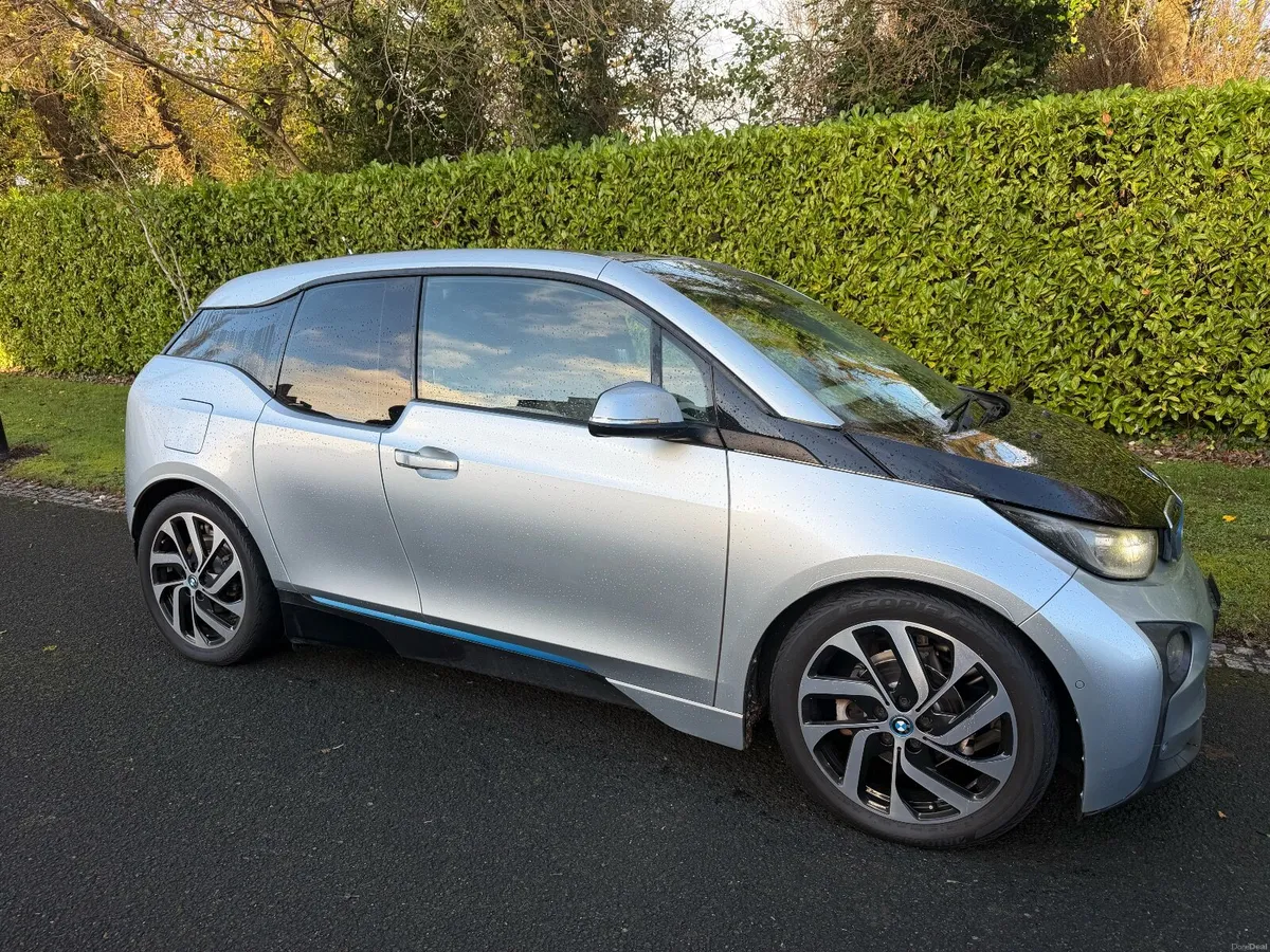 BMW i3 FULLY ELECTRIC LOW MILEAGE - Image 2