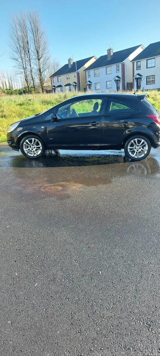 Vauxhall Corsa 2009 - Image 2