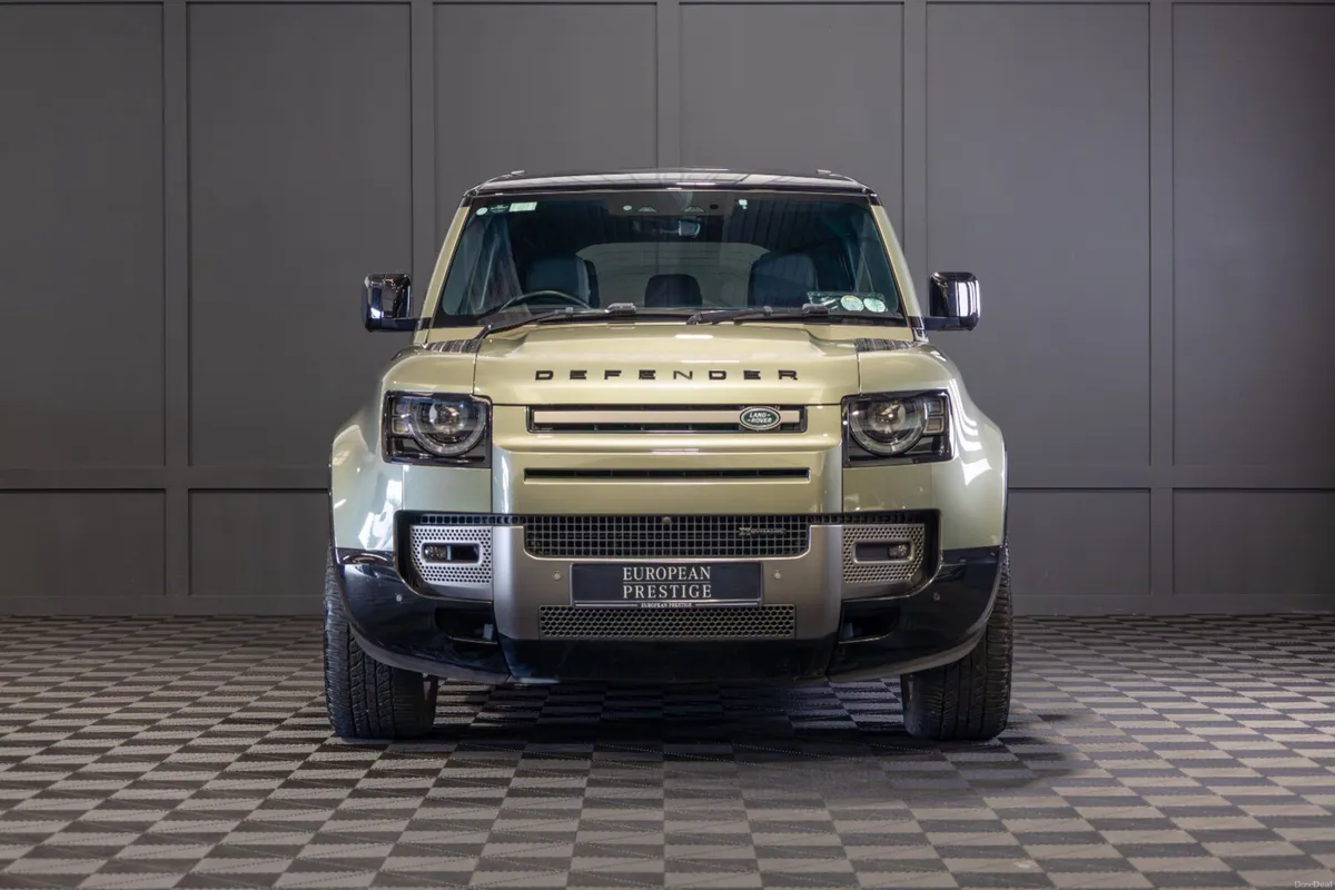 2022 Land Rover Defender 110 P400e X-Dynamic SE - Image 2