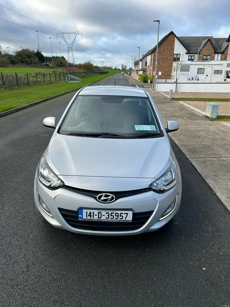141 HYUNDAI I20 €6,250 LOW MILES - Image 2