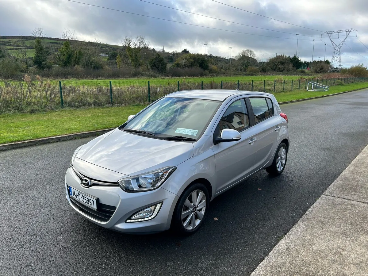 141 HYUNDAI I20 €6,250 LOW MILES - Image 3