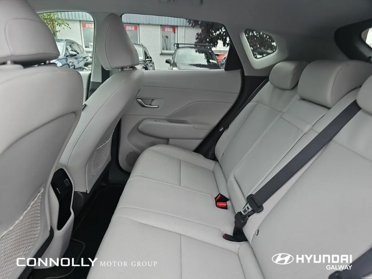 Hyundai KONA Kona EV Elegance 65kWh ** ORDER NOW F - Image 6