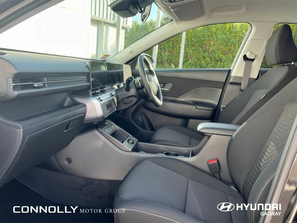 Hyundai KONA 1.6 HYBRID ELEGANCE ** ORDER NOW FOR - Image 5