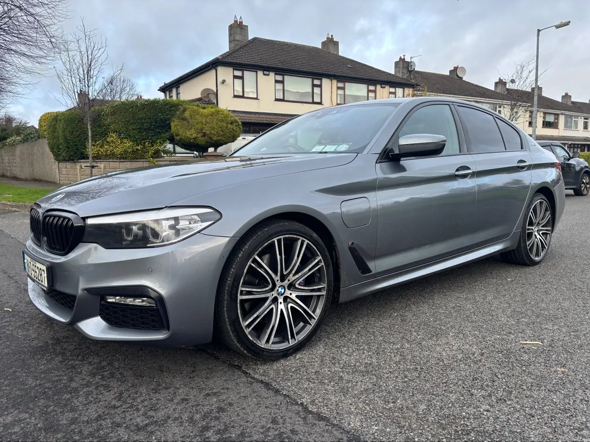 181 BMW 530E MSPORT - Image 2