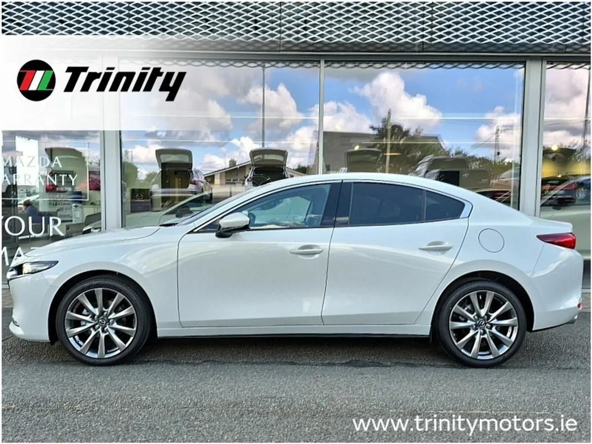 Mazda Mazda3 ** EXCLUSIVE LINE ** 186 BHP ** IN ST - Image 5